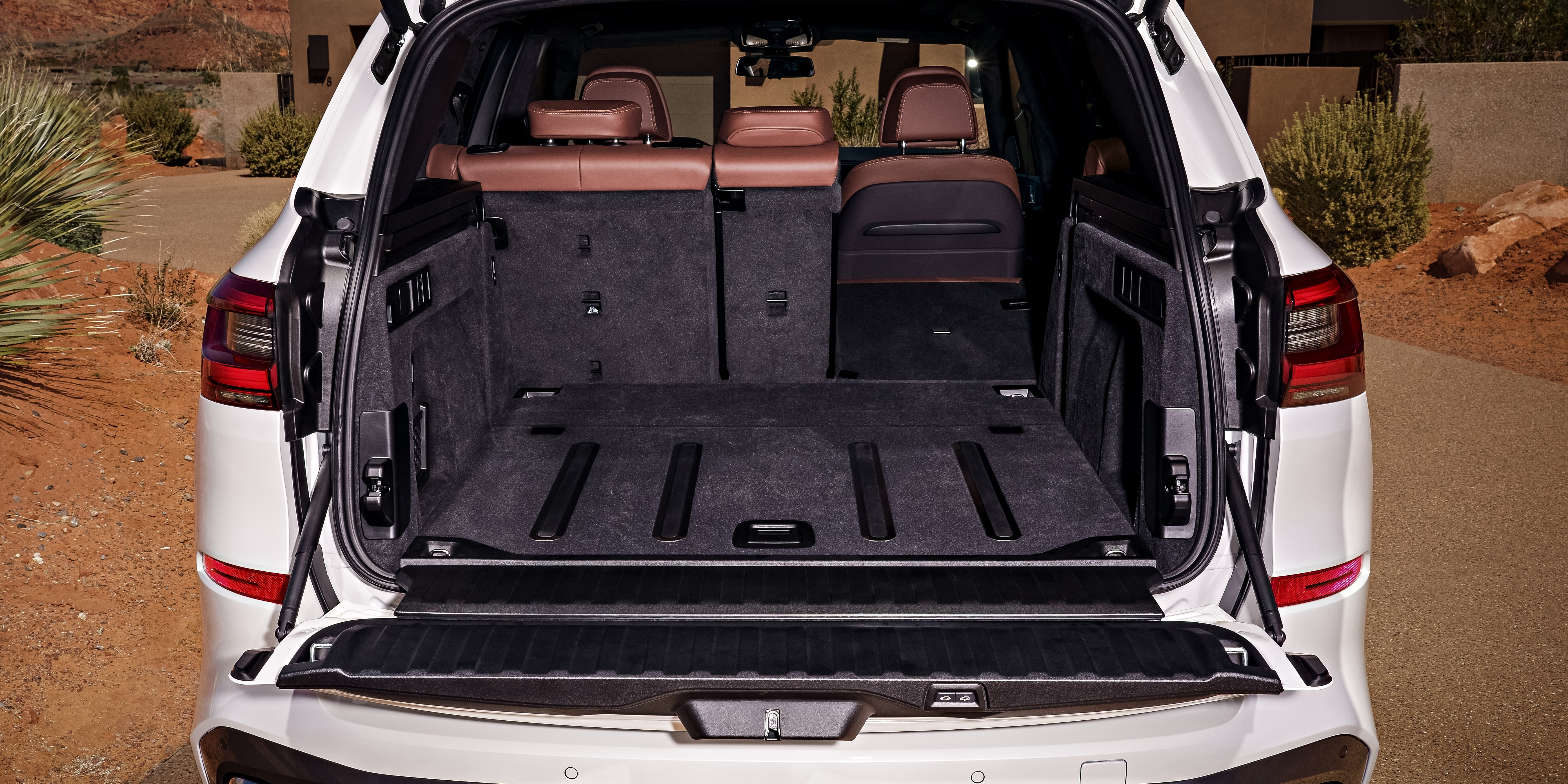 BMW X5 Review 2021 | carwow