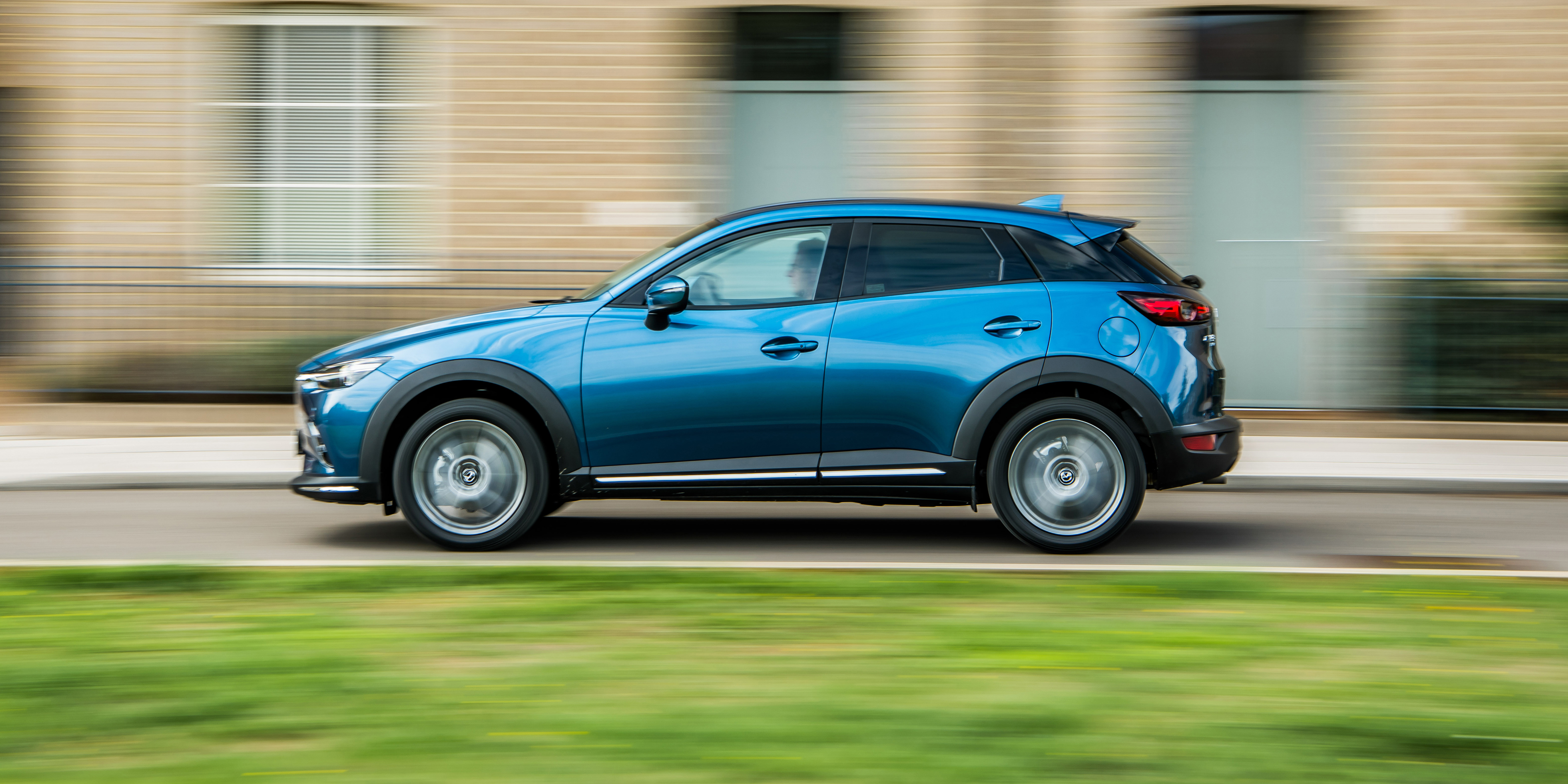 Mazda CX 3 Review 2024 Drive Specs Pricing Carwow