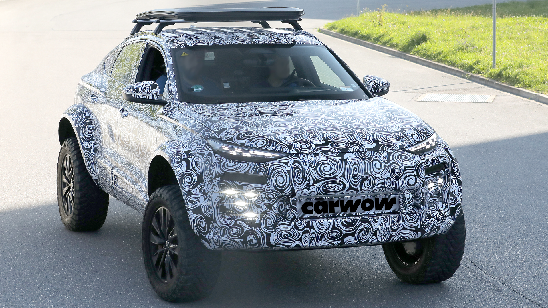 New Audi Q6 Sportback E-tron Dakar: Bonkers Off-road EV Spotted Testing ...