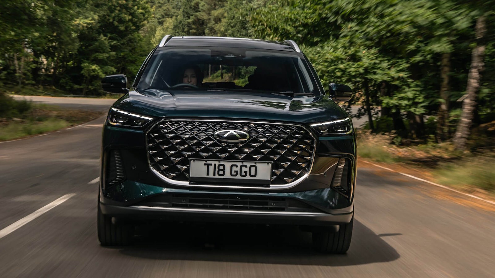 Is it an Omoda? Is it a Jaecoo? No, It's the Chery Tiggo 8! New Chinese SUV revealed at the Goodwood Festival of Speed | Carwow