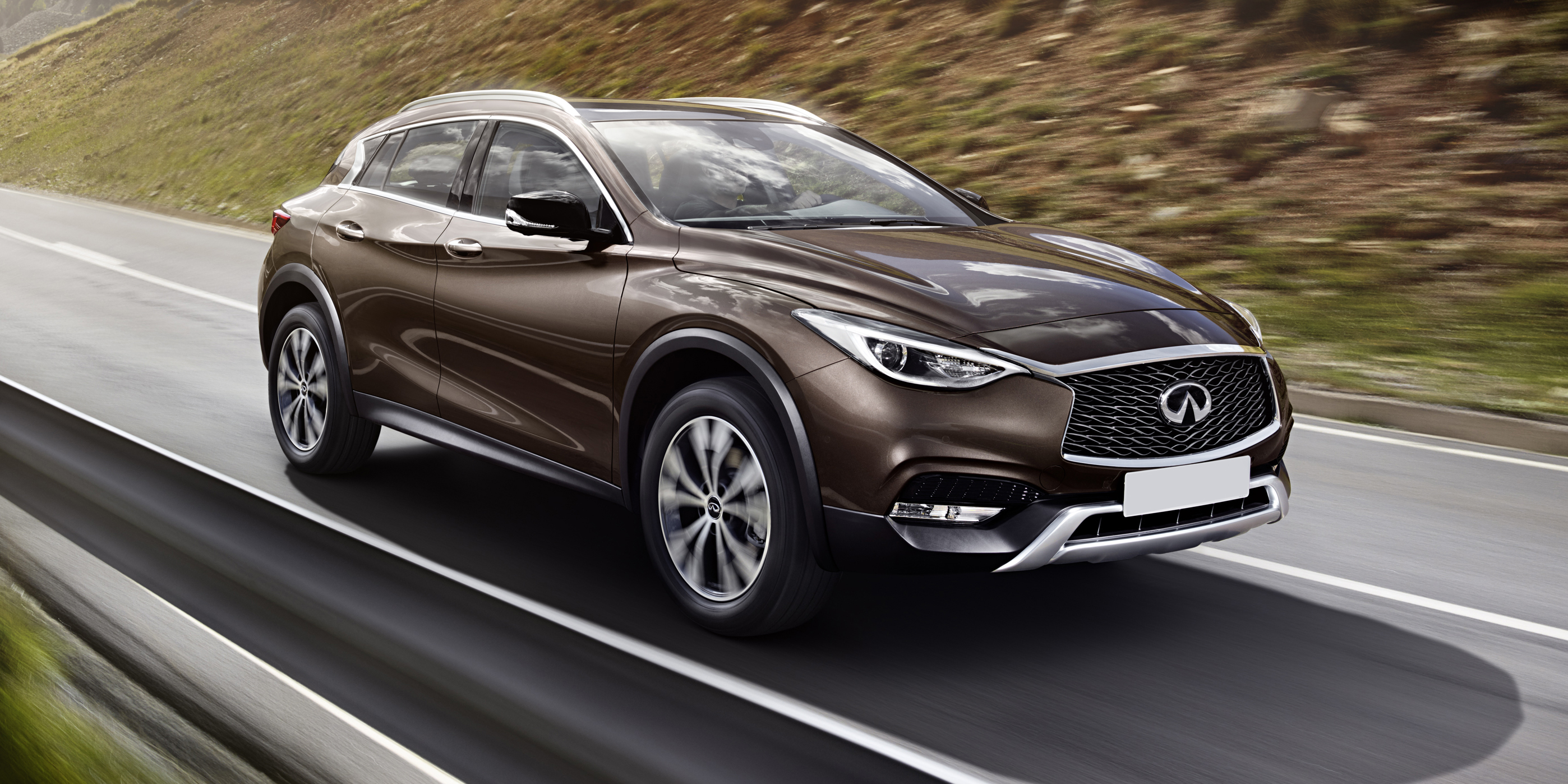 Infiniti QX30 Review carwow