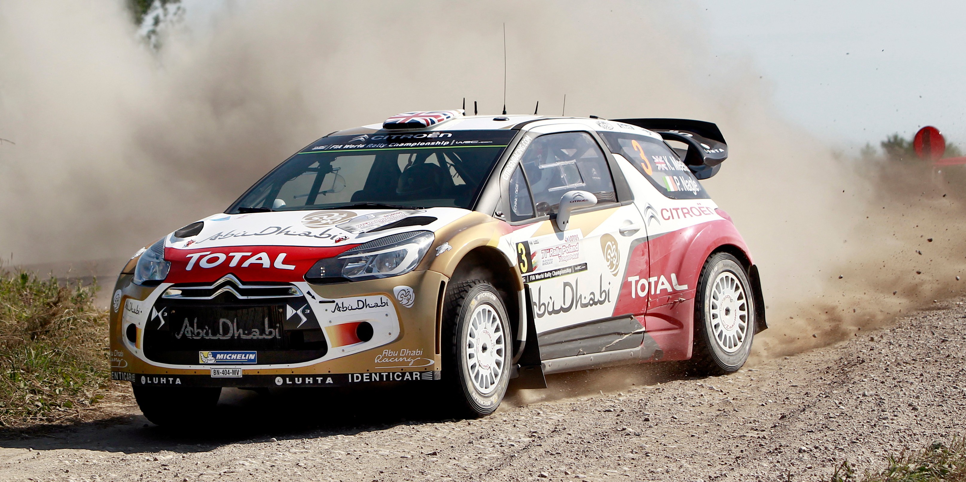 What is torque vectoring and XDS? We explain how it works and the