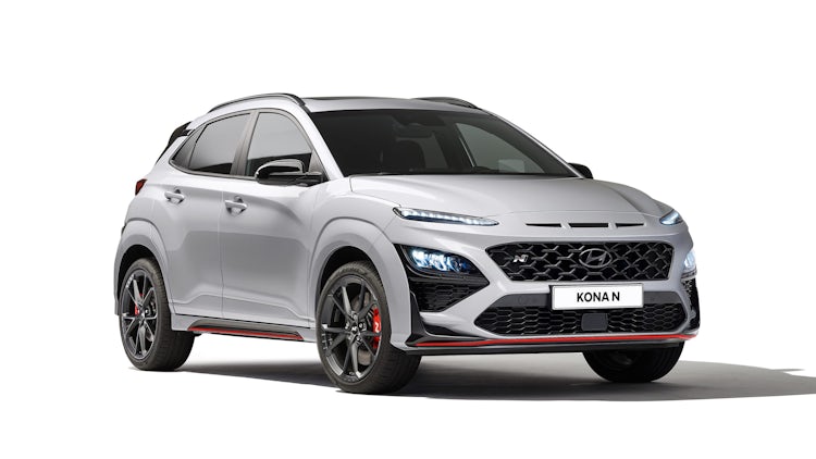 2022 Hyundai Kona N Will Cost 35 395 Specs Revealed Carwow 2022 Hyundau Kona Review