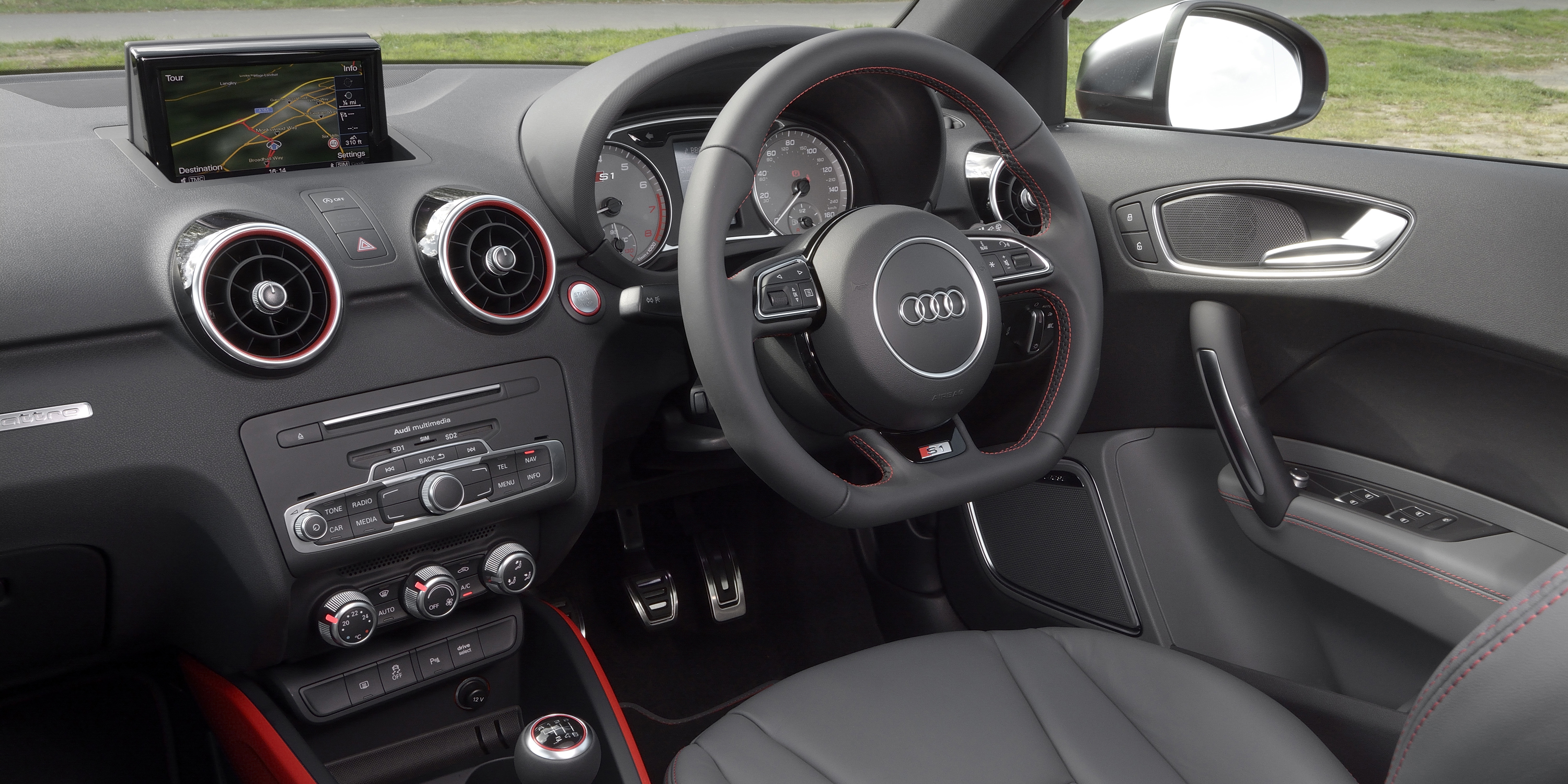 https://carwow-uk-wp-3.imgix.net/Audi-S1-Interior-1.jpg