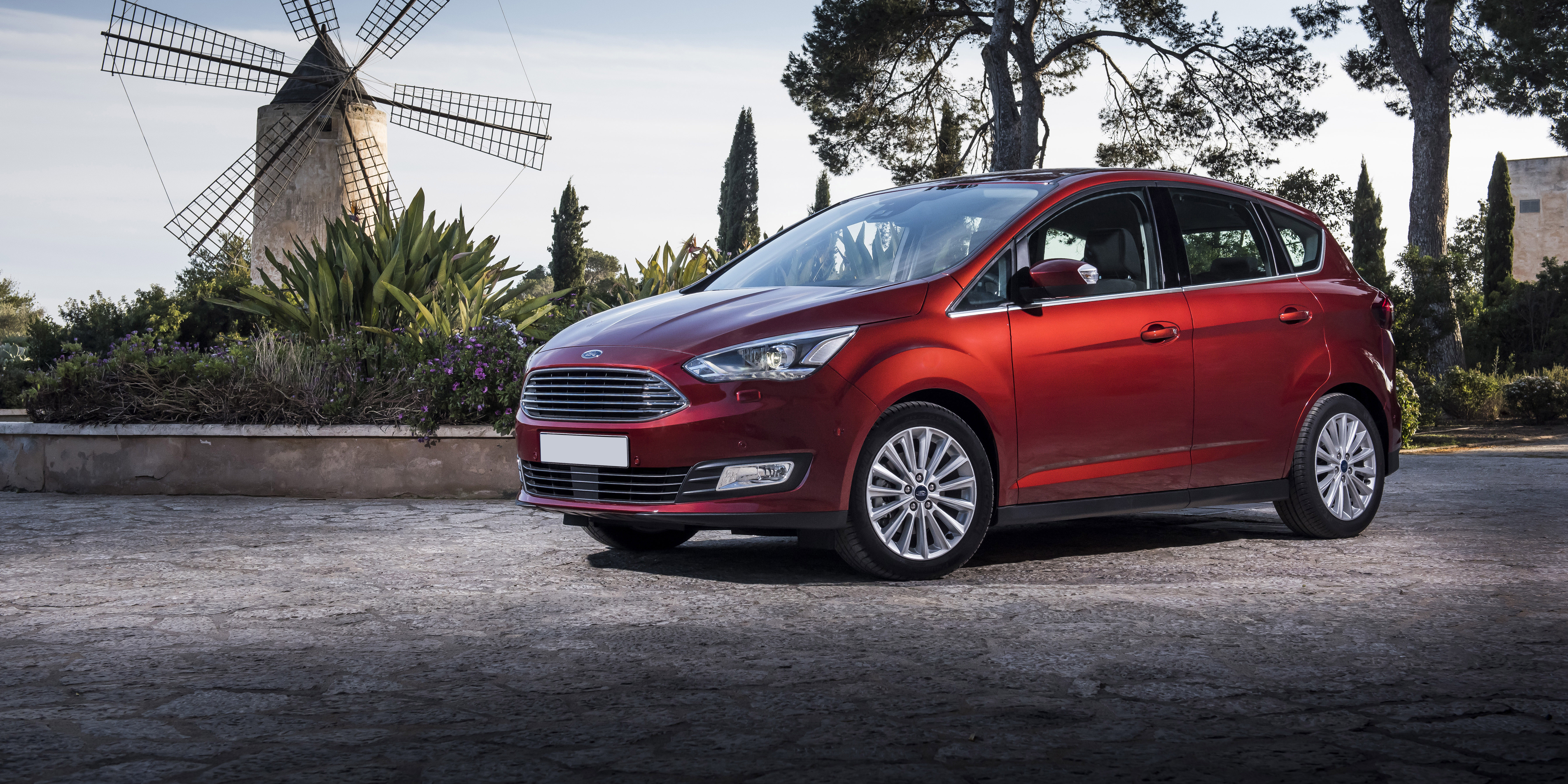 Ford C Max Review 21 Carwow