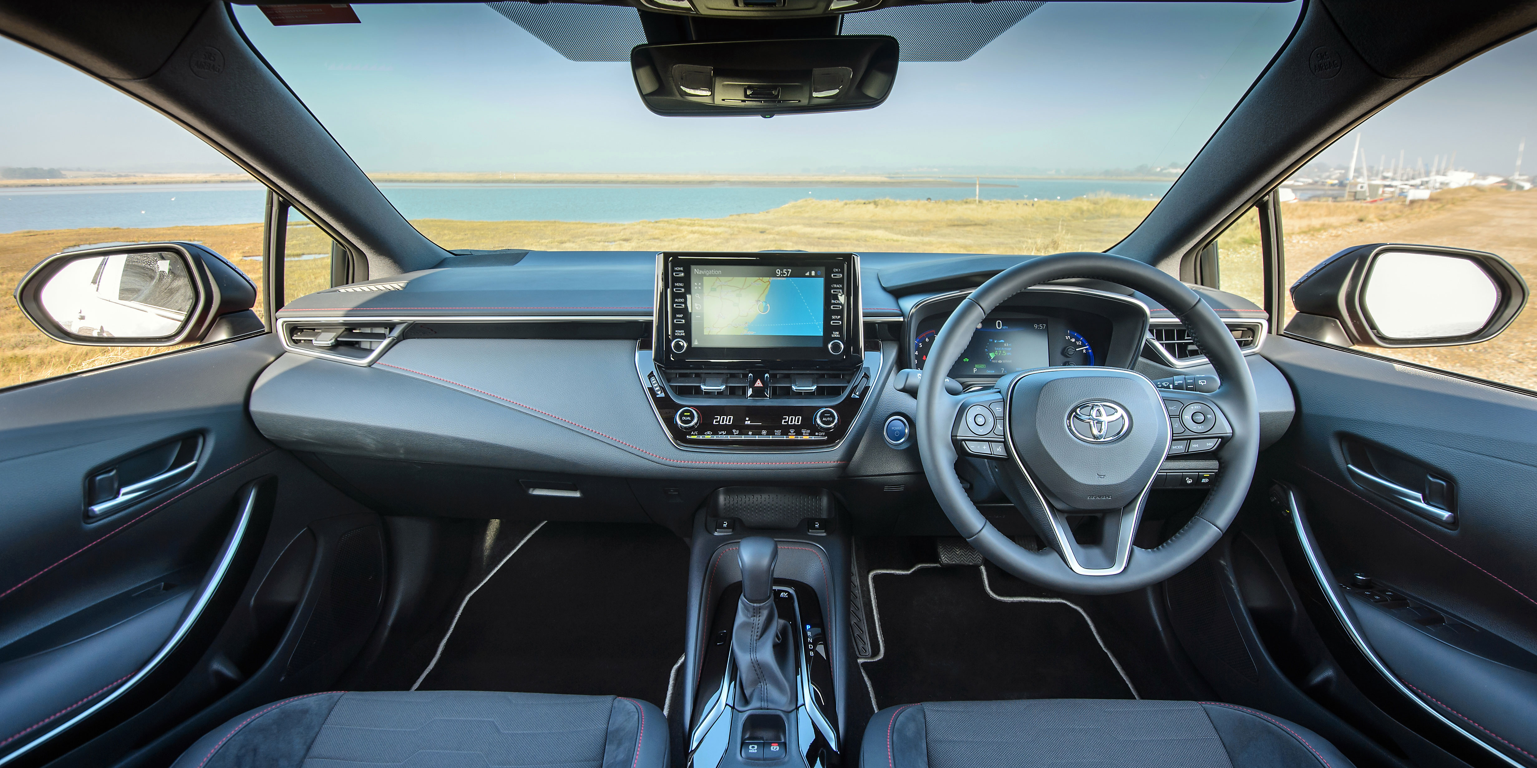 Toyota Corolla Interior Infotainment Carwow