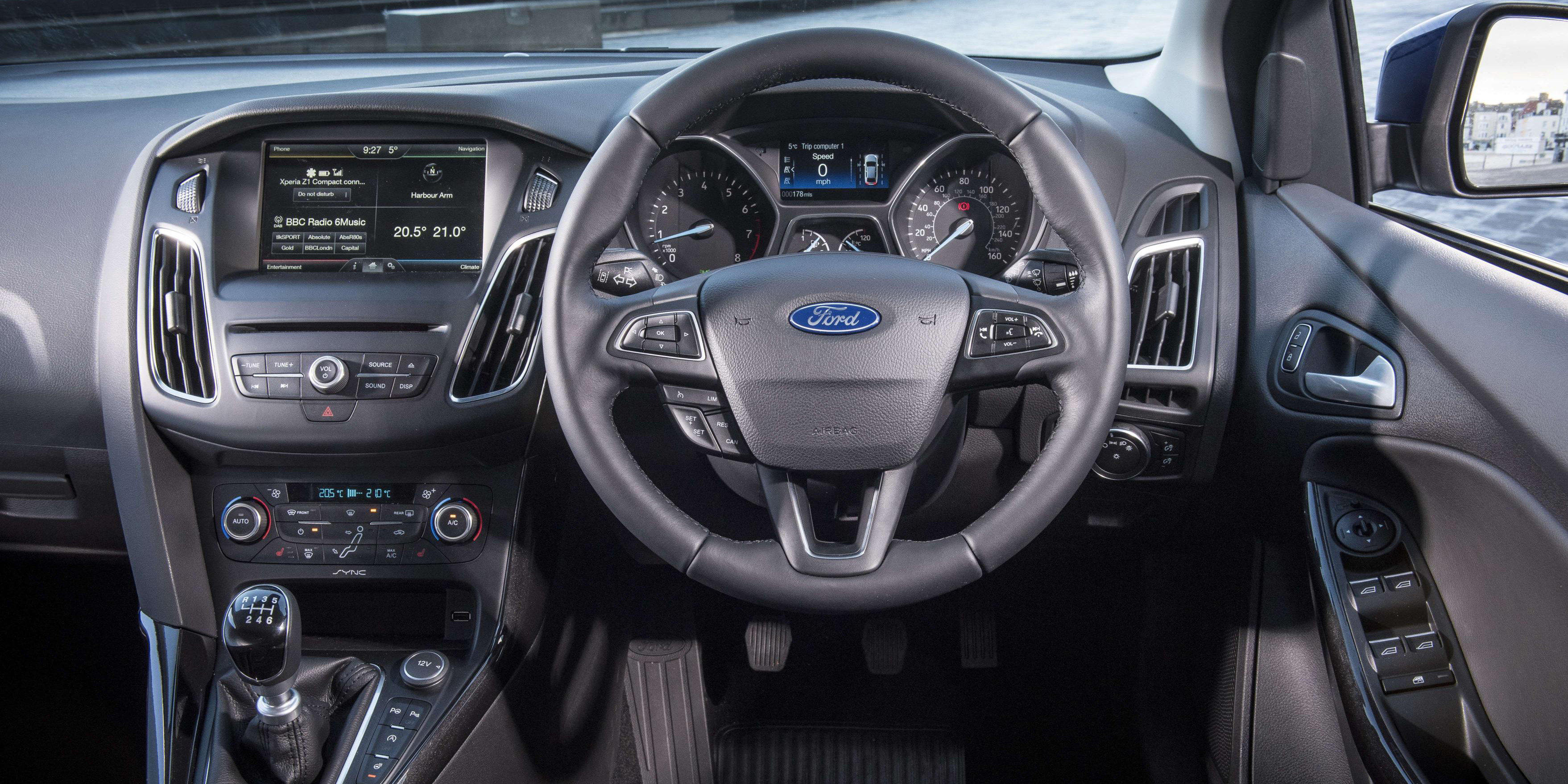 Aggregate 72+ 2017 ford focus s interior super hot