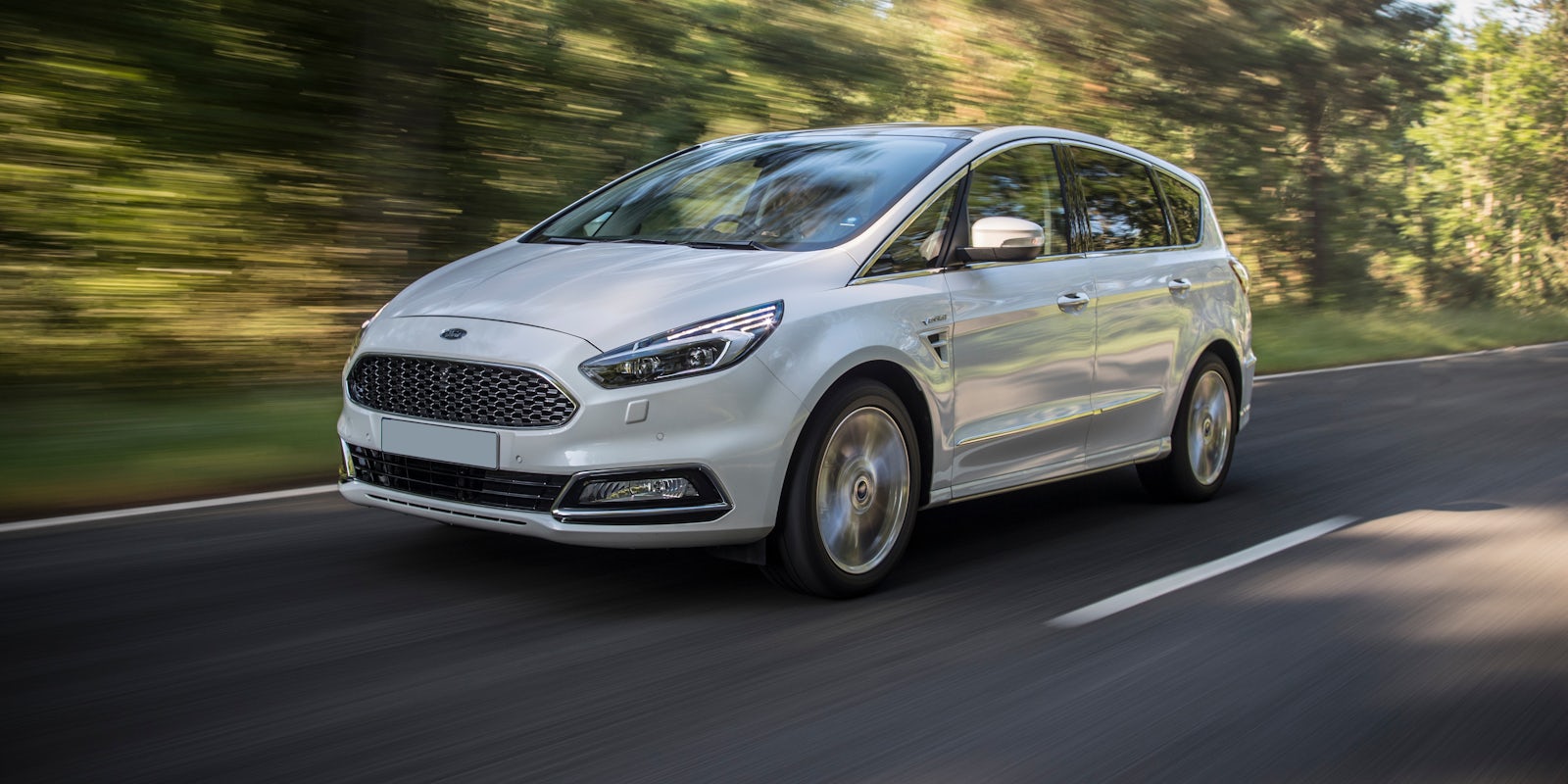 New Ford SMax Vignale Review carwow