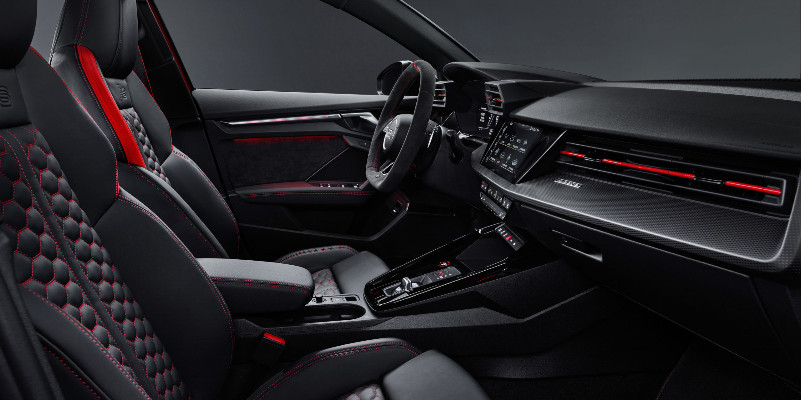 Audi RS3 Interior & Infotainment carwow