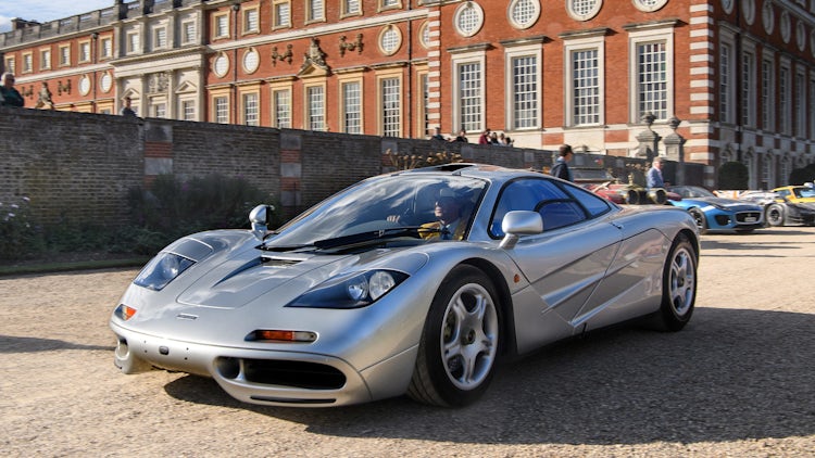 THE WORLD'S RICHEST MAN'S CAR COLLECTION IS DAZZLING 
