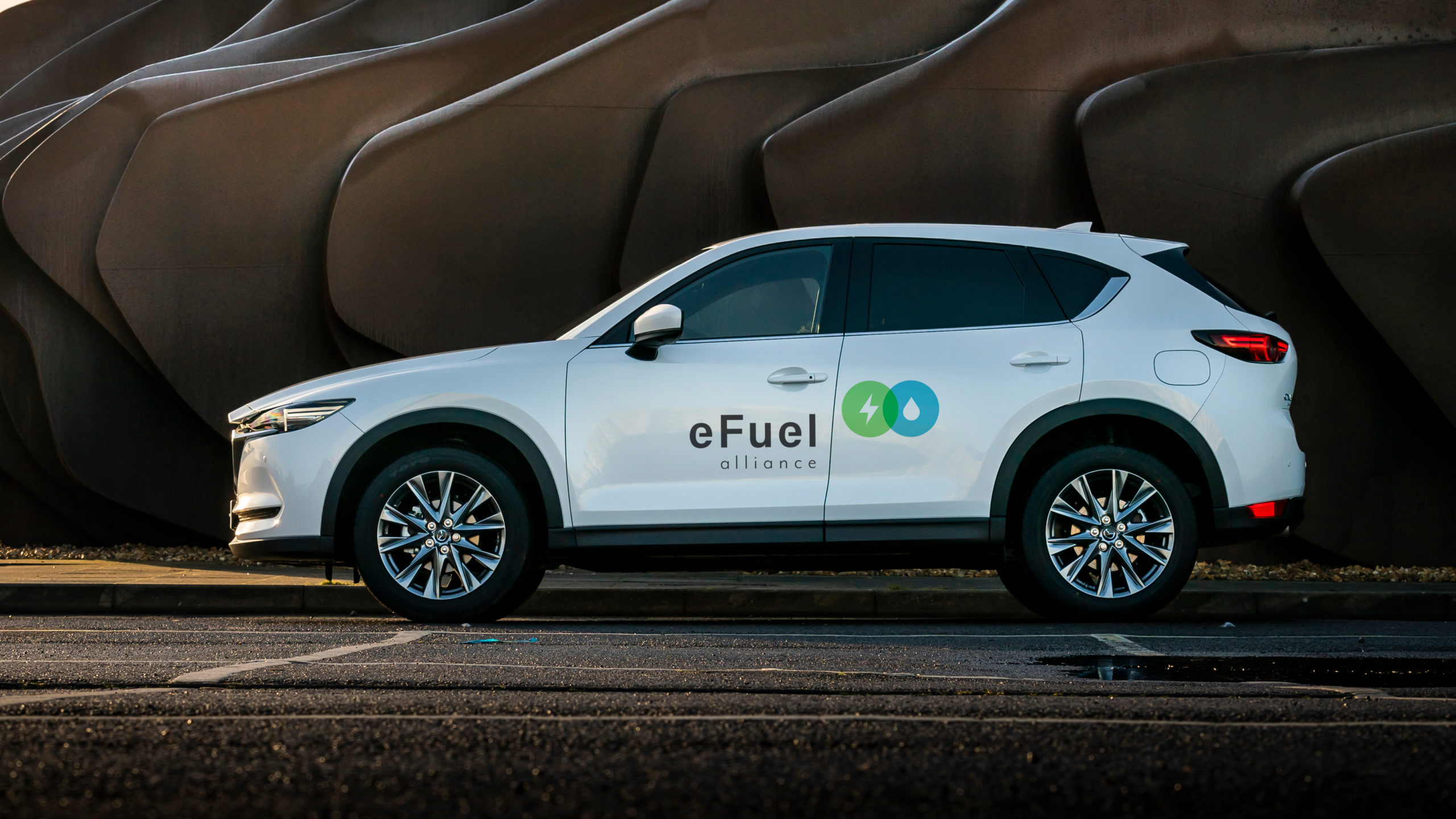 What is synthetic efuel? Carwow