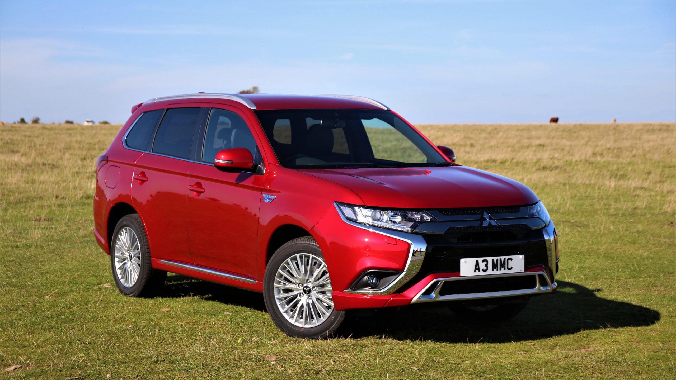 Changes Announced for the 2019 Mitsubishi Outlander PHEV - The Car Guide