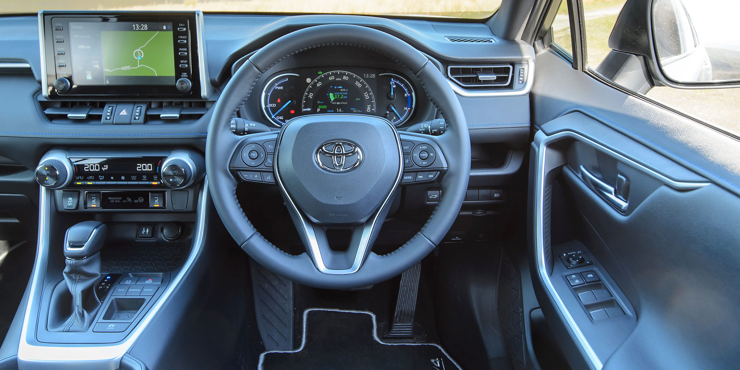 Toyota Rav4 Interior Infotainment Carwow