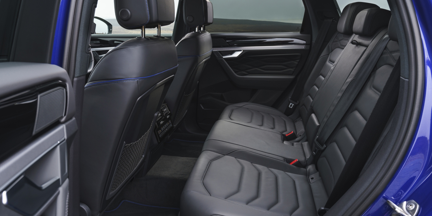 Rear Seats 52.jpg?auto=format&cs=tinysrgb&fit=clip&ixlib=rb 1.1