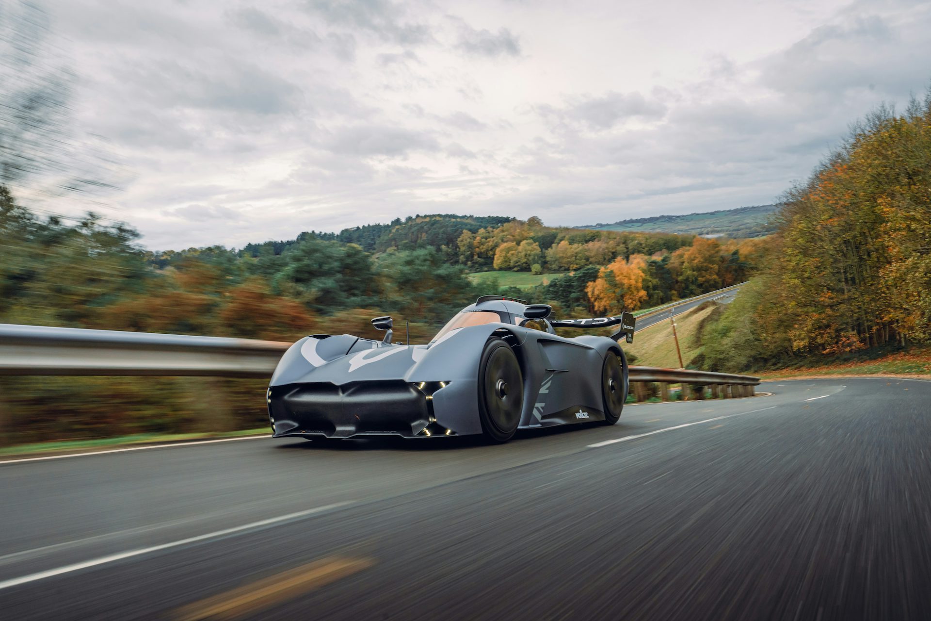 McMurtry Spéirling review driving the fastest accelerating road car in
