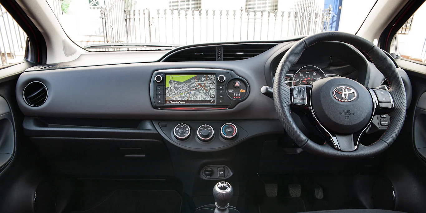 Console Opberghoes compatibel met de Toyota Yaris 2020-2025 - Nappa Console Opberghoes compatibel met de Toyota Yaris 2020-2025 - Nappa