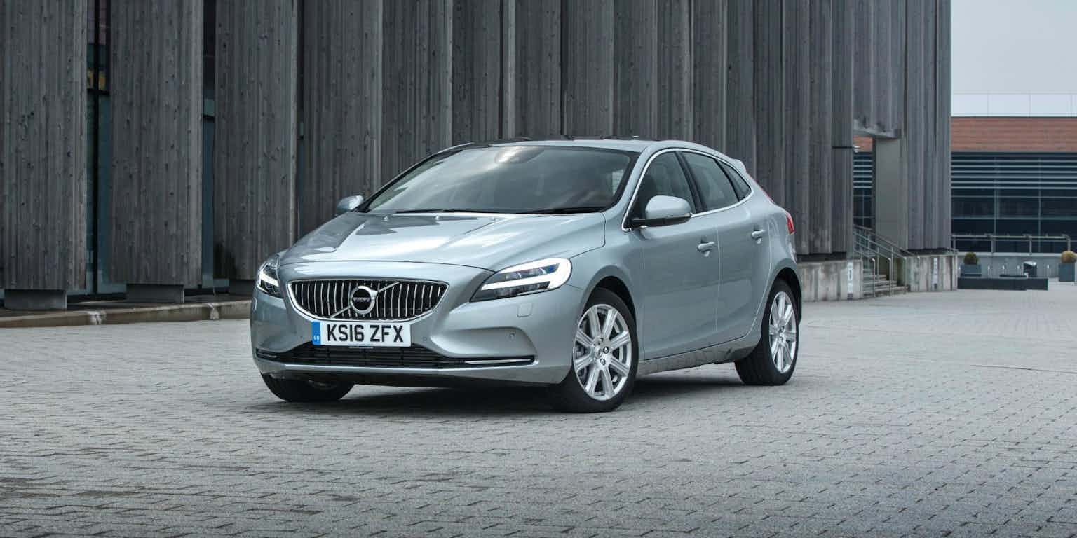Volvo V40 Sizes And Dimensions Guide Carwow