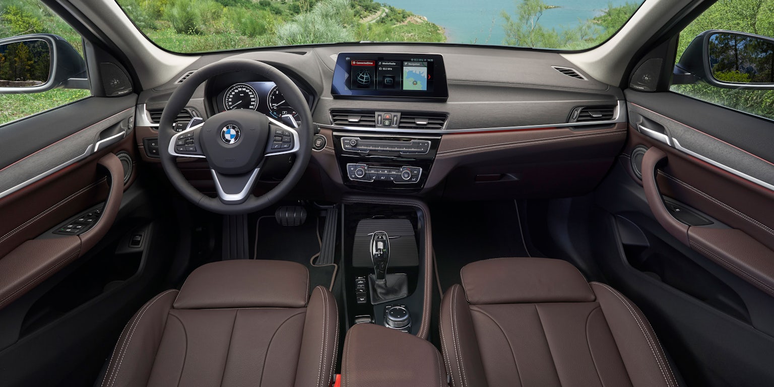 BMW X1 Interior & Infotainment carwow