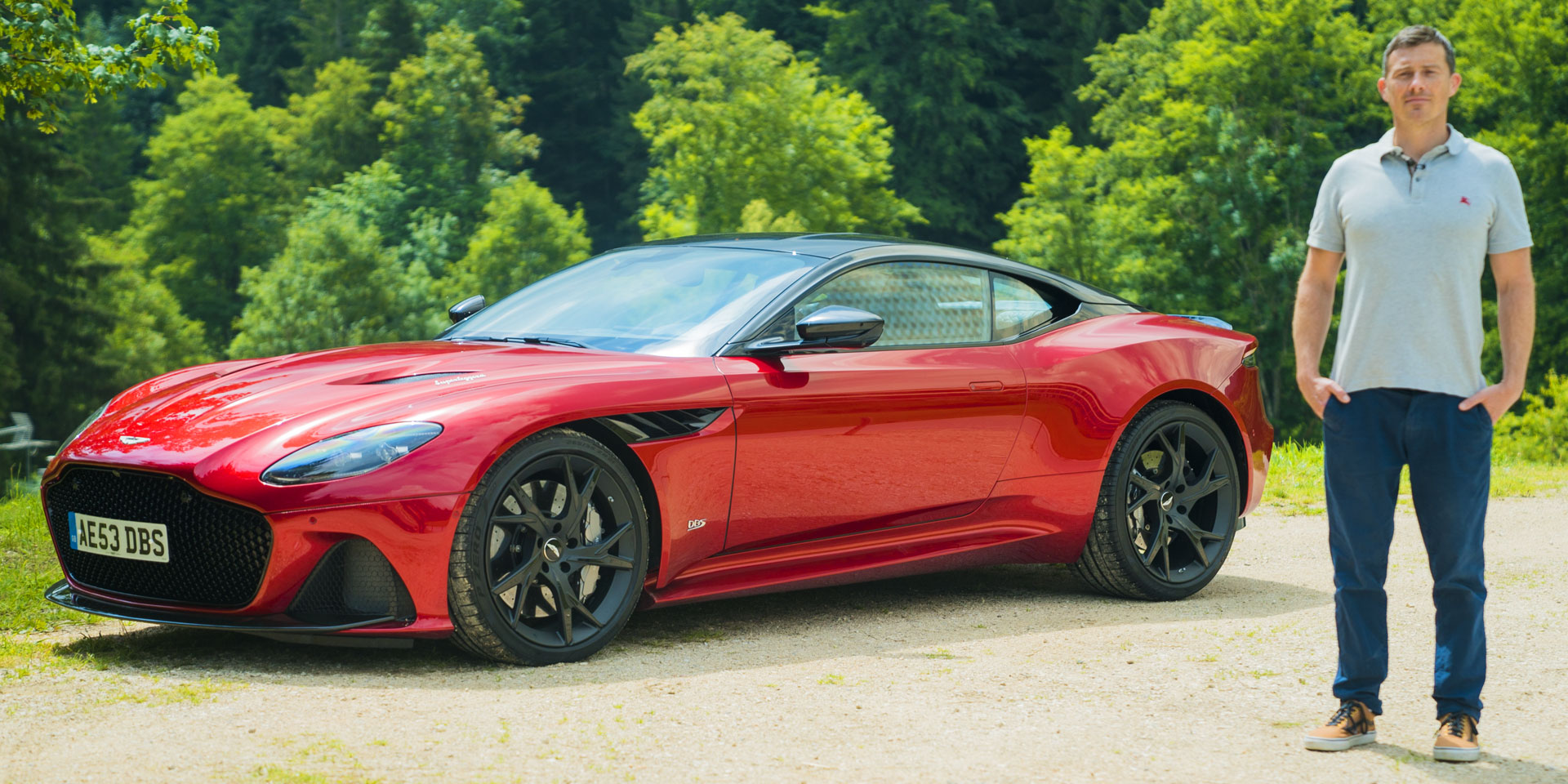 Aston Martin DBS Superleggera Review 2022 | Drive, Specs & Pricing | carwow