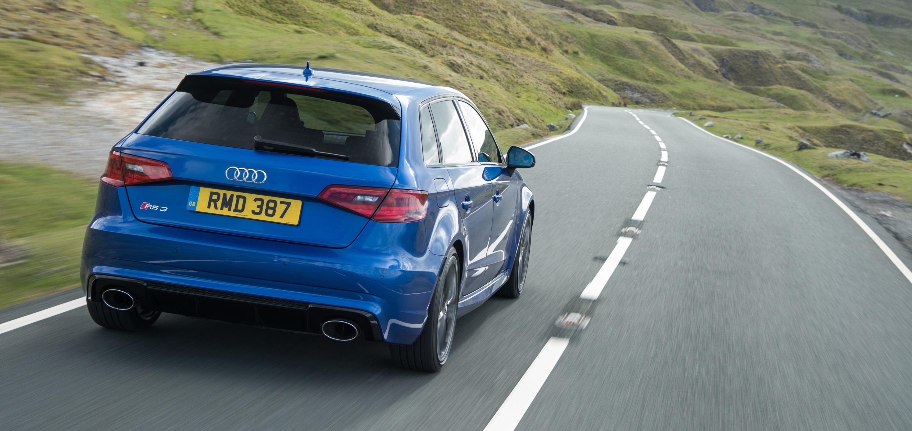 Audi RS3 sizes and dimensions guide carwow