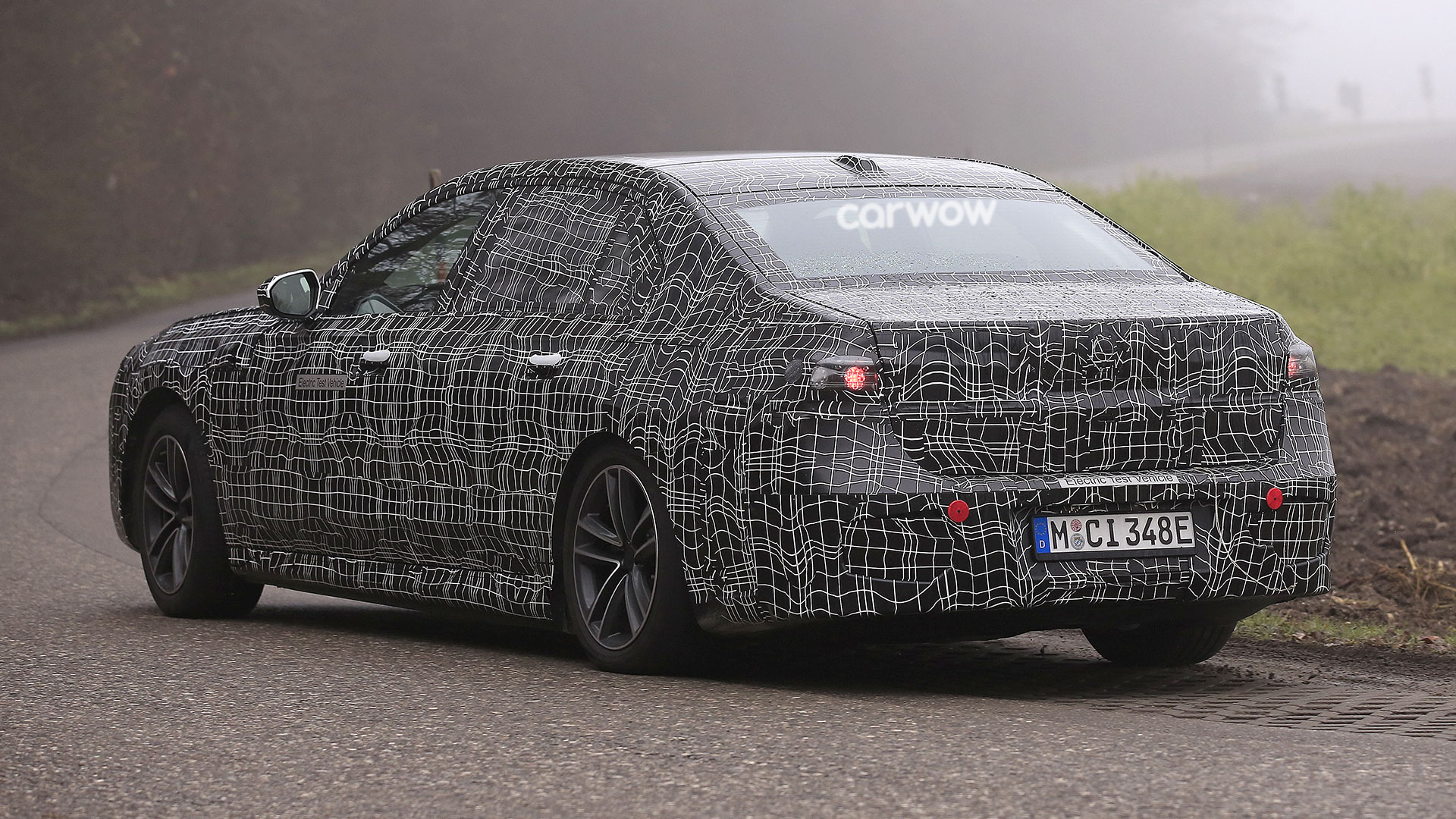 New 2022 BMW i7 EV price, specs and release date carwow