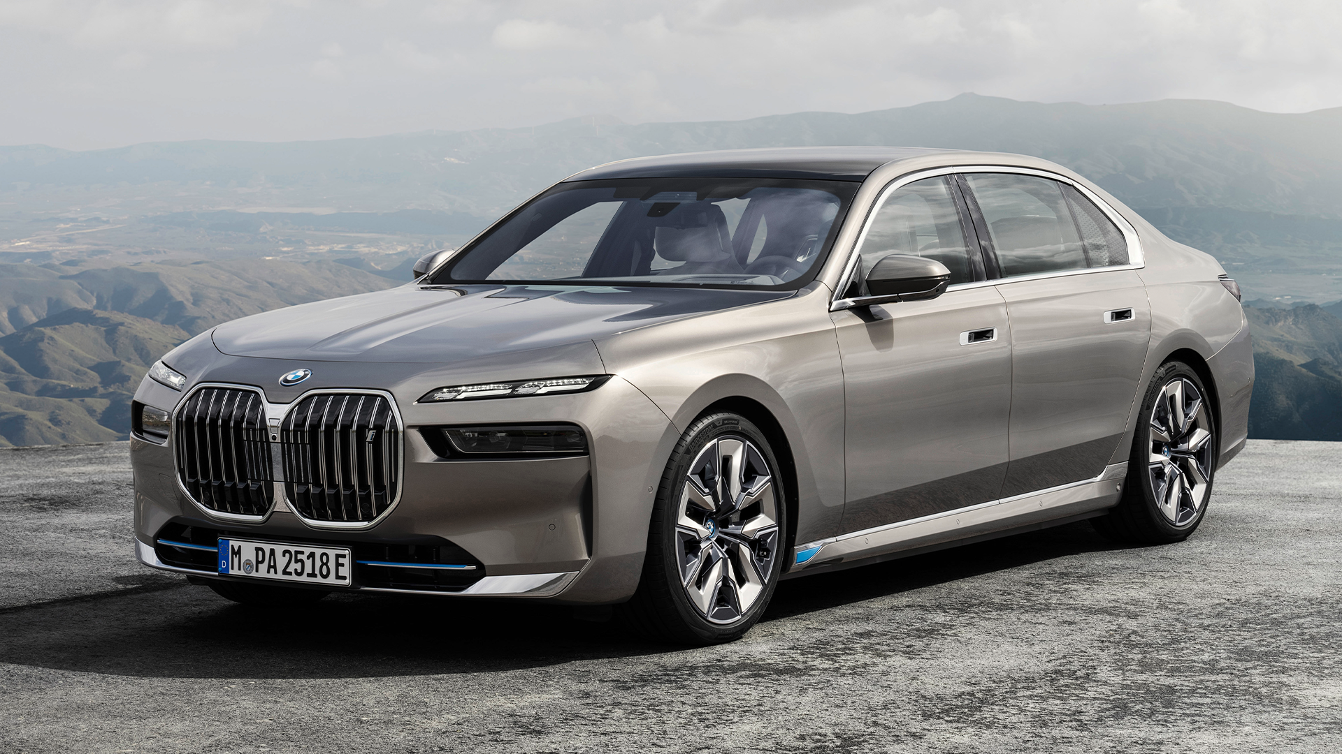 New BMW 7 Series And Electric I7 Revealed: Price, Specs And Release ...