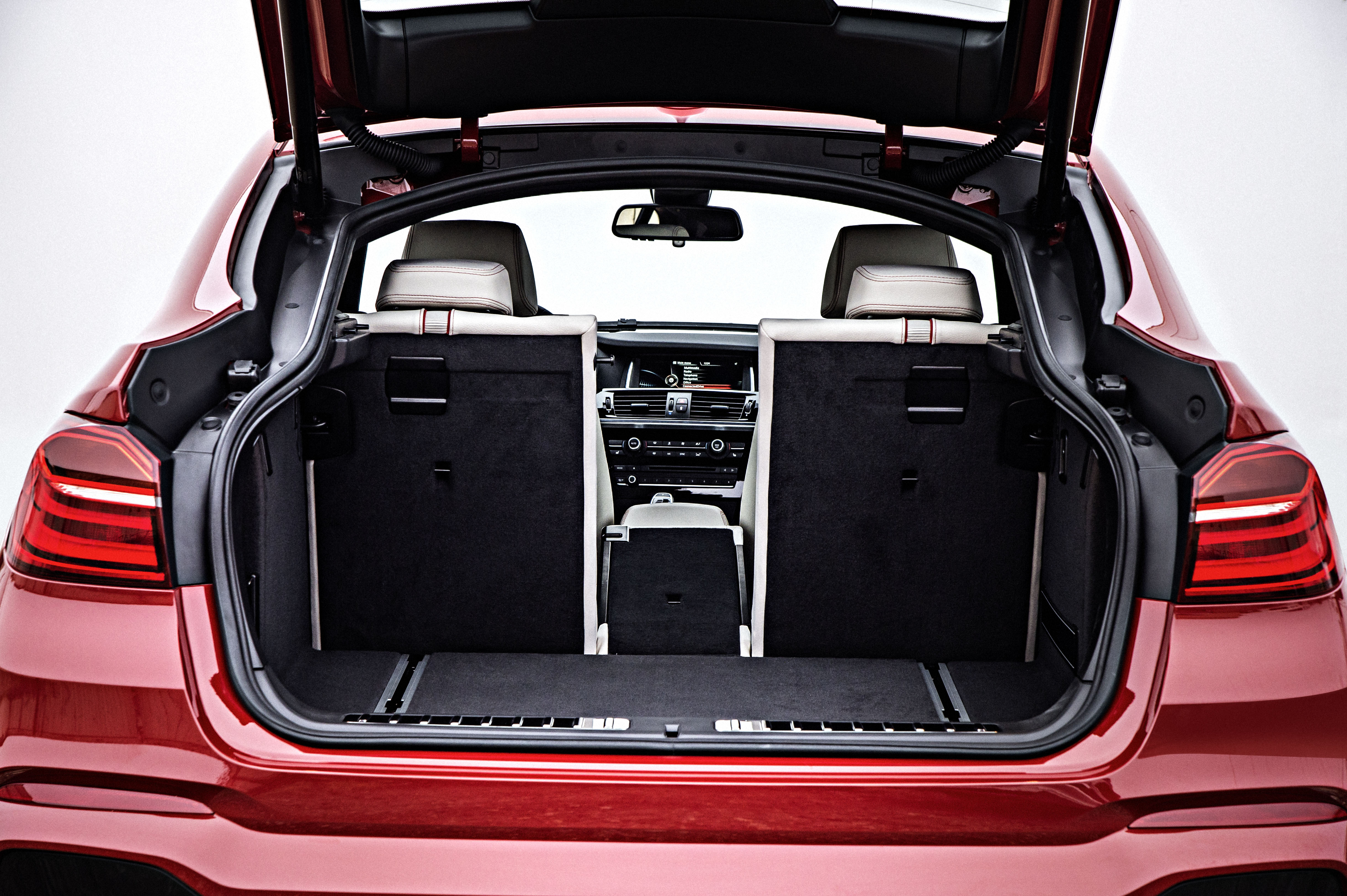BMW X4 practicality and boot space carwow