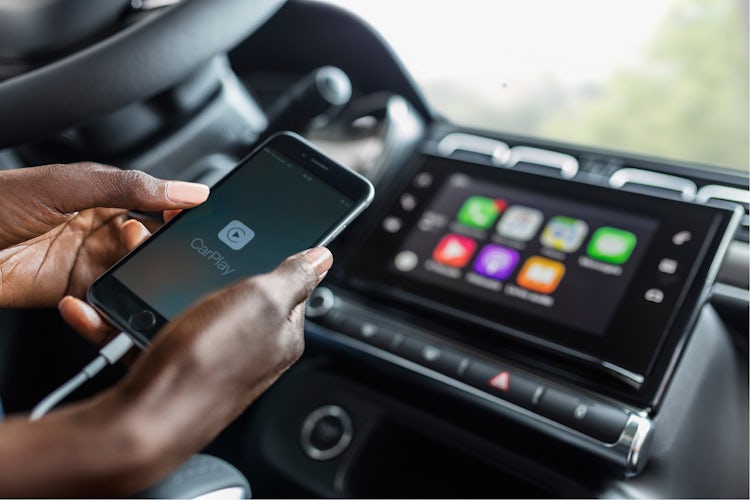 Apple CarPlay: What is It & How Does it Work?