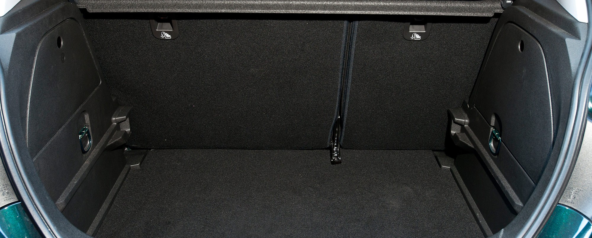 Vauxhall Corsa dimensions UK exterior and interior sizes carwow