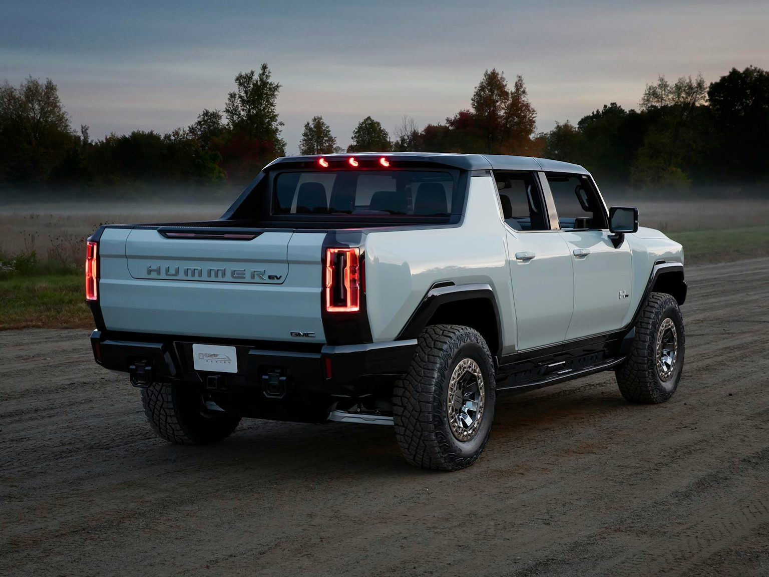 2021 Hummer EV 1000hp electric truck revealed price, specs and release