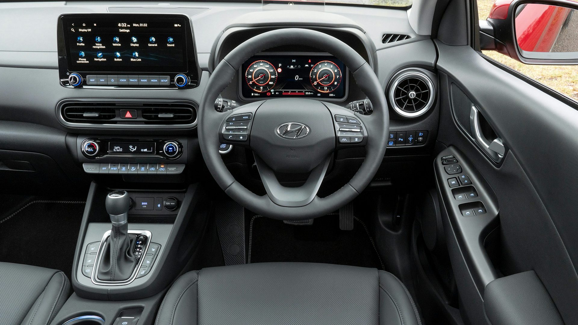 Hyundai Kona Hybrid Interior & Infotainment  carwow