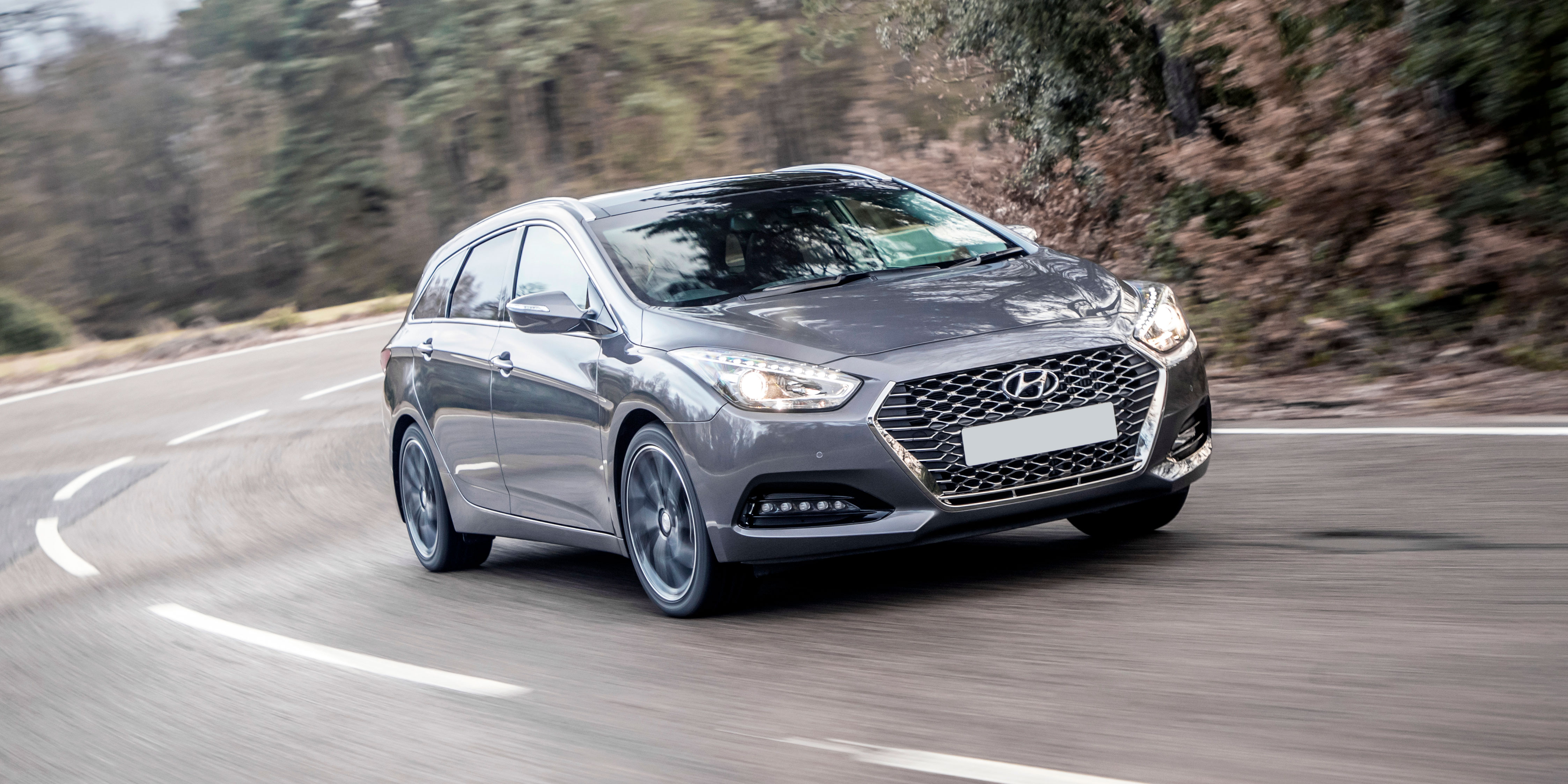 Hyundai i40 Tourer Review 2024, Drive, Specs & Pricing