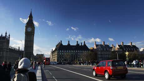 Londra, sürücüleri mil başına ödeme esasına göre şarj etmeyi düşünüyor