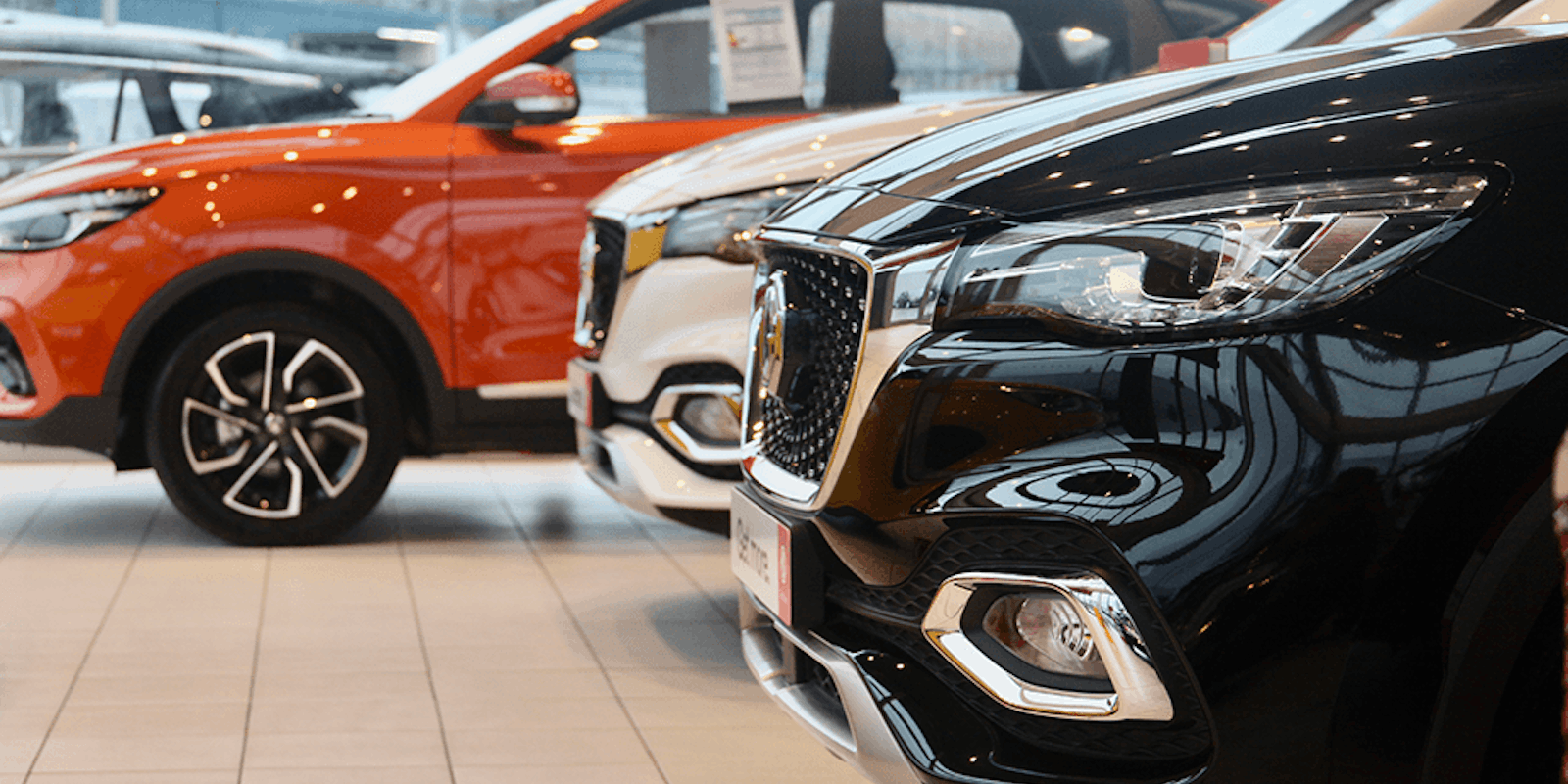 Is it worth buying online a brand new car