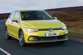 Volkswagen Golf Review 2021 | carwow