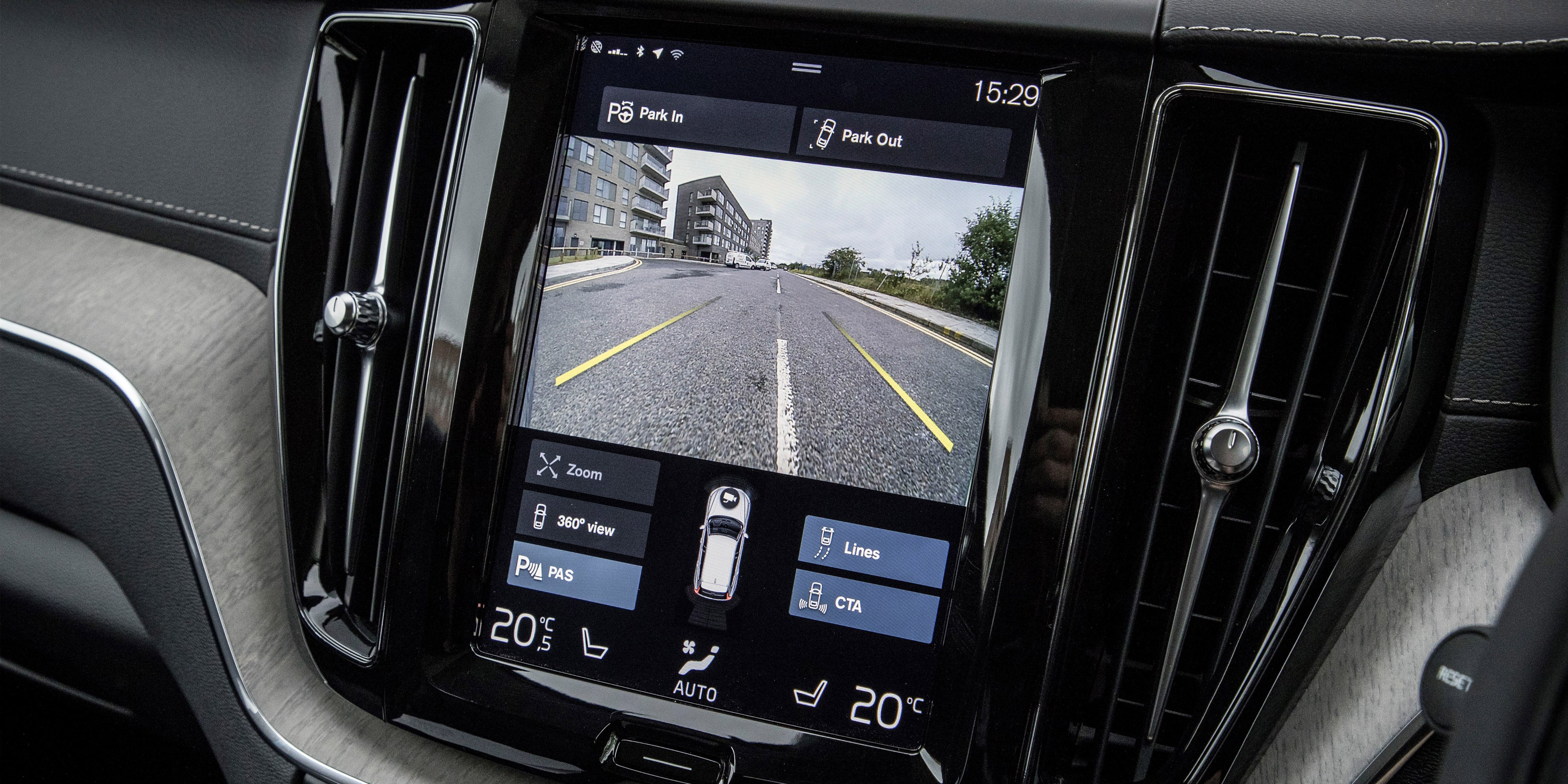 Volvo XC60 Review carwow