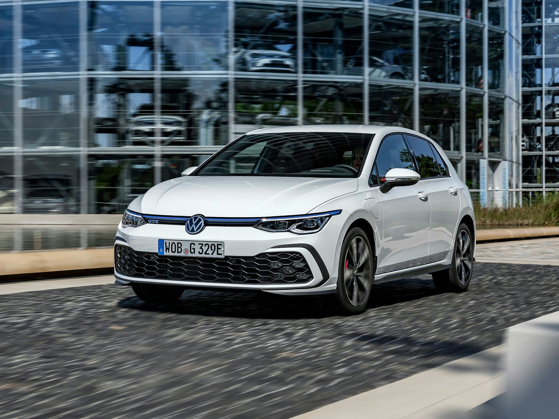 New VW Golf mildhybrid and plugin hybrid models revealed carwow