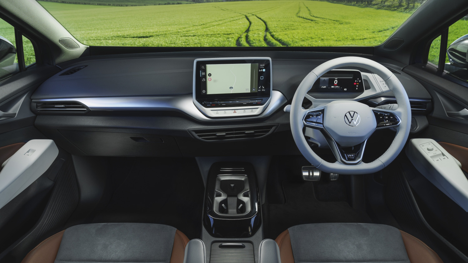 Volkswagen ID.4 Interior & Infotainment carwow