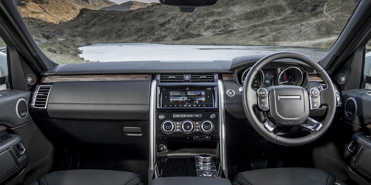 Land Rover Discovery Interior Infotainment Carwow